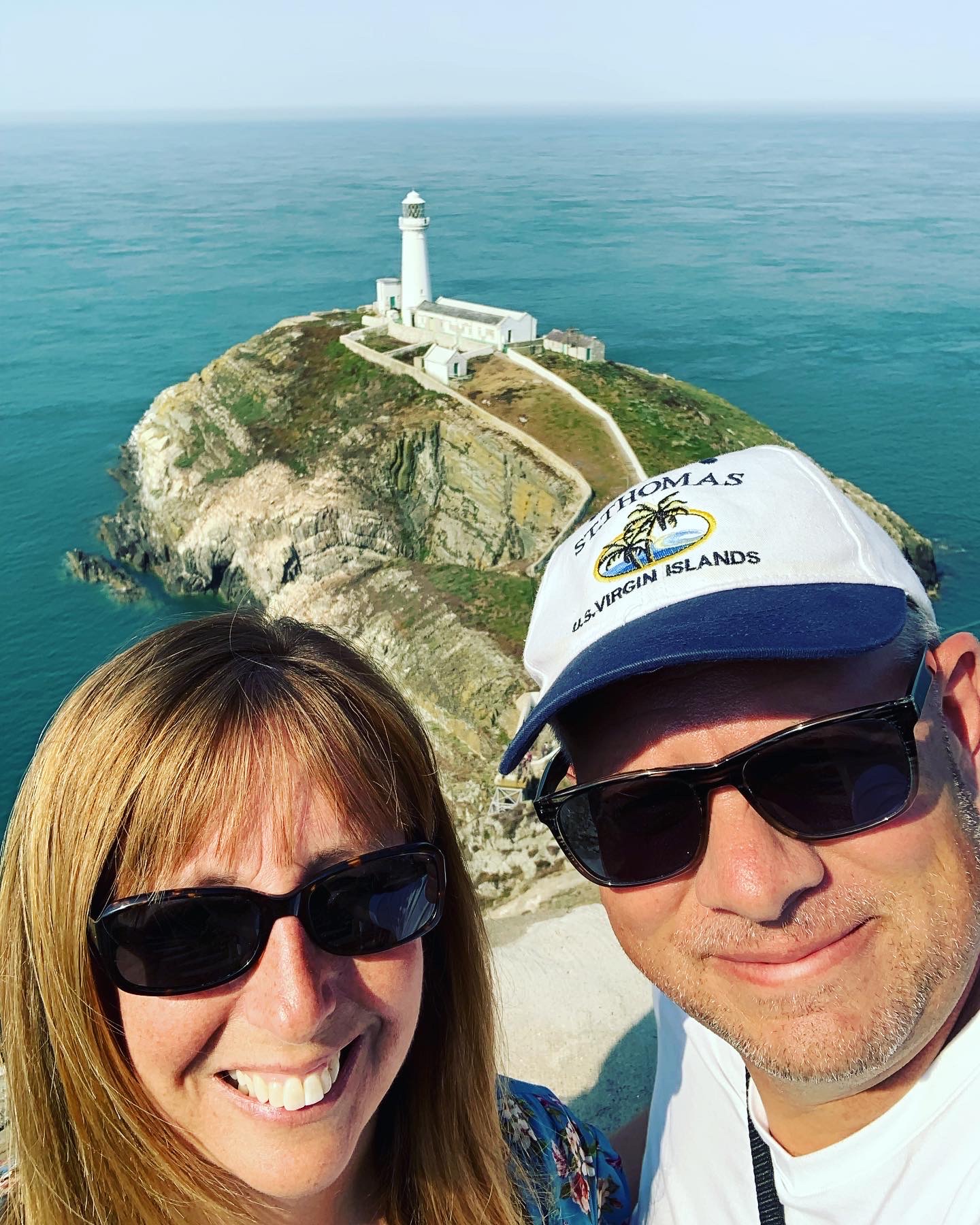 Jerry and Jill with lighthouse